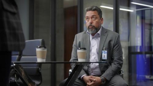 undefined Season 5 Episode 15 - The Con