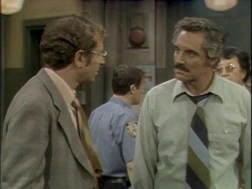 Barney Miller Season 4 Episode 1 - Goodbye, Mr. Fish (1)