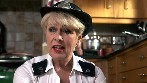 Doctors Season 16 Episode 14 - Faith