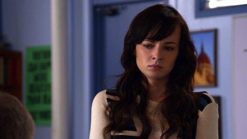 Awkward. Season 3 Episode 20 - Who I Want to Be