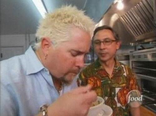 Diners, Drive-Ins and Dives Season 6 Episode 13 - Mama's Cookin'