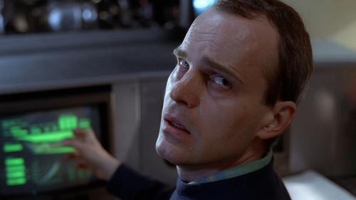 The X-Files Season 1 Episode 23 - Roland