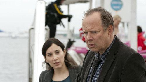 undefined Season 42 Episode 31 - Borowski and the Cool Dog