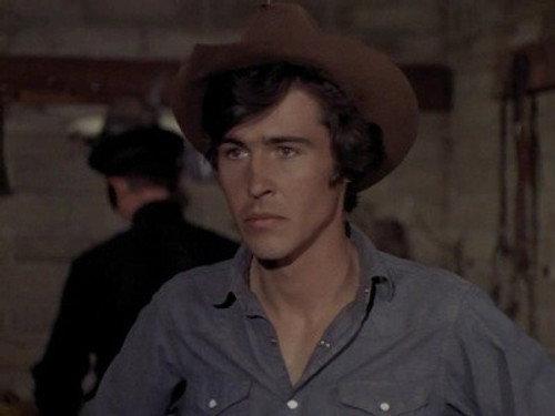 Adam-12 Season 3 Episode 25 - Log 088: Reason to Run