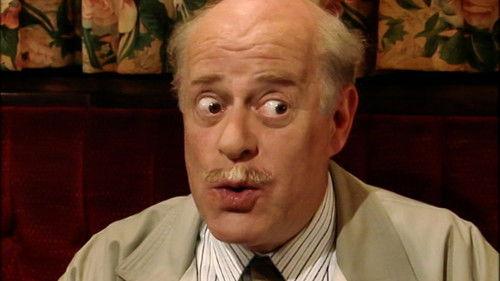 Keeping Up Appearances Season 5 Episode 3 - Hyacinth is Alarmed