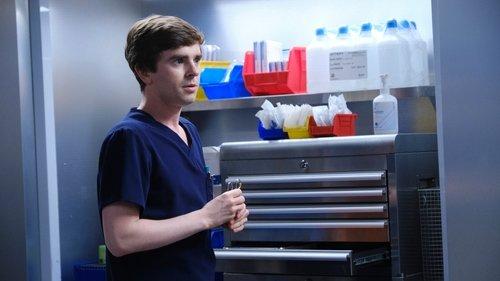 The Good Doctor Season 3 Episode 6 - 45-Degree Angle