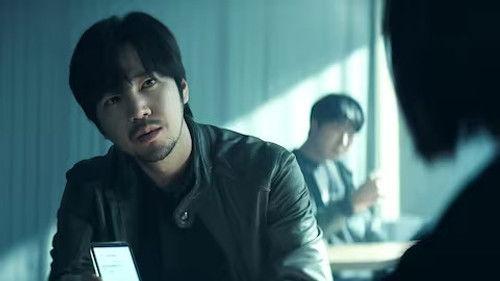 Decoy Season 1 Episode 3 - The Frauds