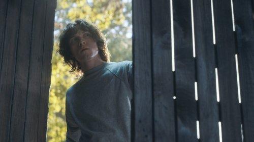 undefined Season 1 Episode 7 - The Crowded Room