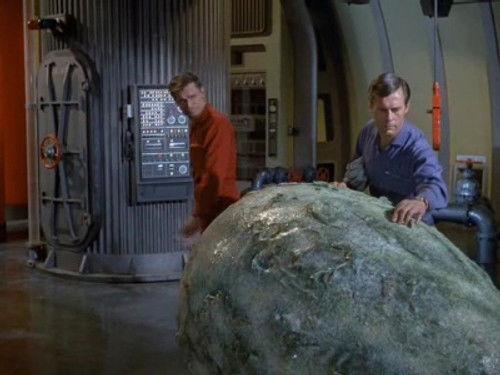 Voyage to the Bottom of the Sea Season 3 Episode 23 - Doomsday Island