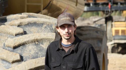 Gold Rush: The Dirt Season 6 Episode 6 - Gold Rush Finale Night