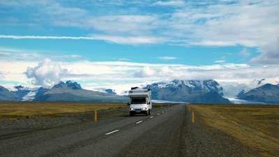 How Do They Do It? Season 16 Episode 15 - RV Motorhomes, Lollipops, Ballet Shoes