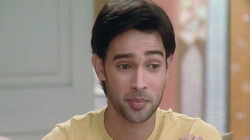 Baa Bahoo Aur Baby Season 2 Episode 9 - Anirudh Meets The Thakkars