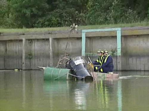 Scrapheap Challenge Season 1 Episode 5 - Powerboats