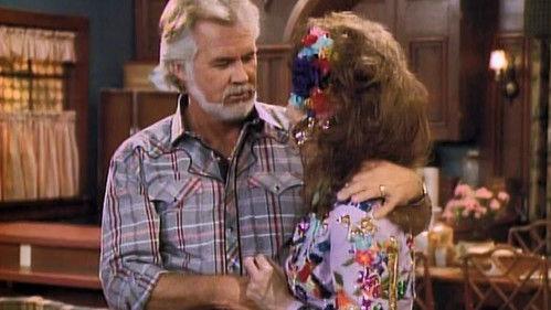 Evening Shade Season 1 Episode 19 - Gambler Anonymous