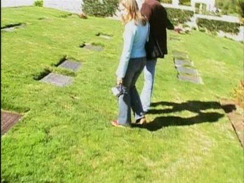 Penn & Teller: Bull! Season 2 Episode 9 - Death, Inc.