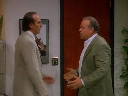 Coach Season 7 Episode 25 - Oh, a Pro Job (2)