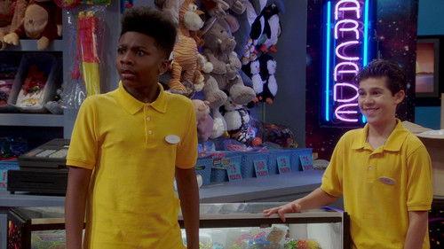 Sydney to the Max Season 3 Episode 3 - He's All That