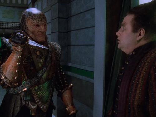 Babylon 5 Season 2 Episode 21 - Comes the Inquisitor