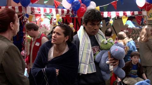 George Lopez Season 3 Episode 19 - Angie Gets Tanked