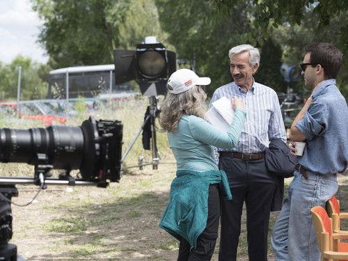 Cuéntame cómo pasó Season 19 Episode 10 - Episode 10