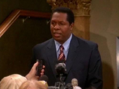 Whoopi Season 1 Episode 22 - Sins of the Sister