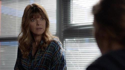 Cassandre Season 6 Episode 3 - Episode 3