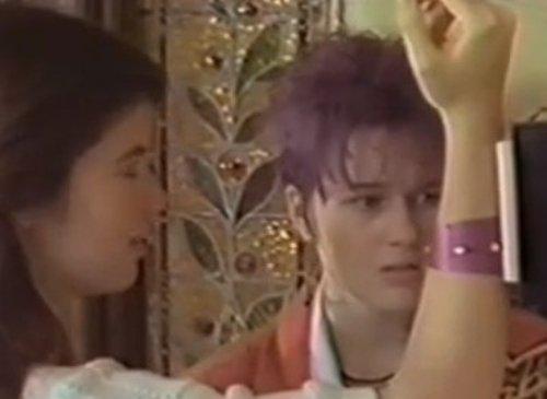 The Girl from Tomorrow Season 1 Episode 7 - Stake-Out