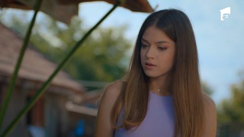 Adela Season 1 Episode 4 - Episode 4