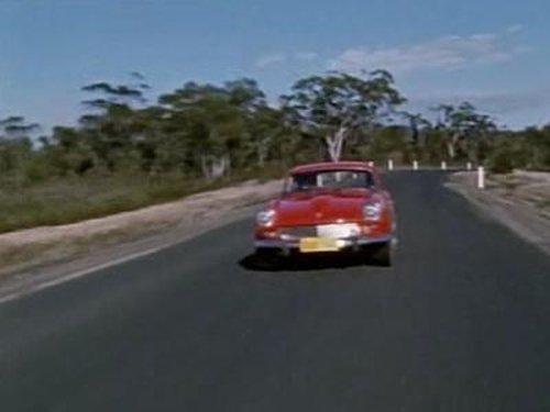 Skippy the Bush Kangaroo Season 1 Episode 2 - Sports Car Rally