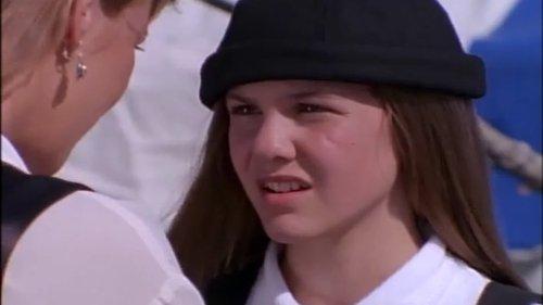 The Secret World of Alex Mack Season 1 Episode 9 - Alex and Mom