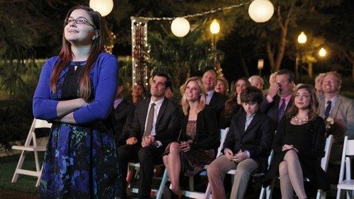 Modern Family Season 4 Episode 24 - Goodnight, Gracie