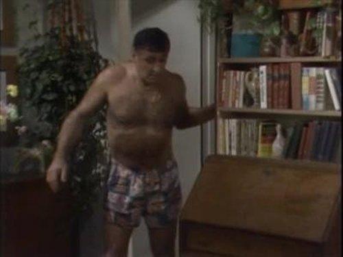 Alice Season 1 Episode 14 - Vera's Mortician