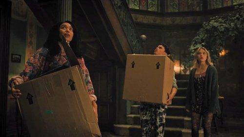 The Spiderwick Chronicles Season 1 Episode 2 - The Field Guide to the Fantastical World Around You