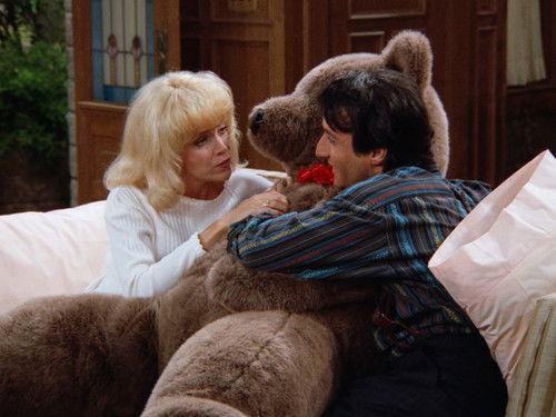 Perfect Strangers Season 8 Episode 5 - Up, Up and Away (1)