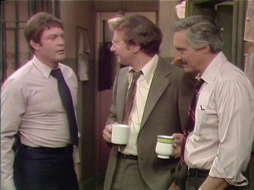 Barney Miller Season 8 Episode 21 - Landmark (2)