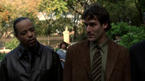 Law & Order: Special Victims Unit Season 4 Episode 8 - Waste
