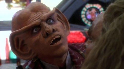 Star Trek: Deep Space Nine Season 3 Episode 3 - The House of Quark