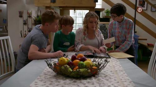 Oteckovia Season 2 Episode 15 - Episode 15