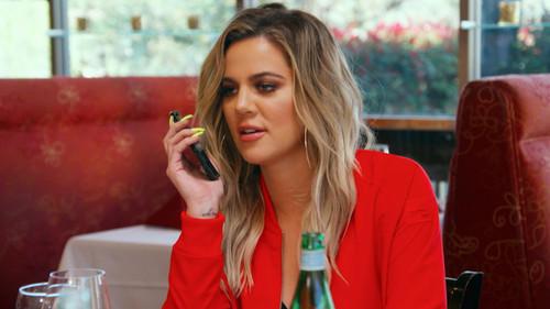 Keeping Up with the Kardashians Season 13 Episode 12 - Decisions, Decisions