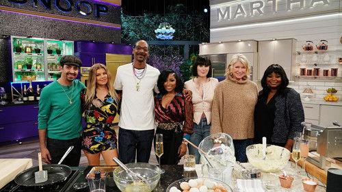 Martha & Snoop's Potluck Dinner Party Season 3 Episode 2 - Mother of All Brunches