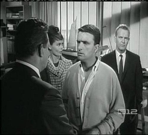 Perry Mason Season 8 Episode 1 - The Case of the Missing Button
