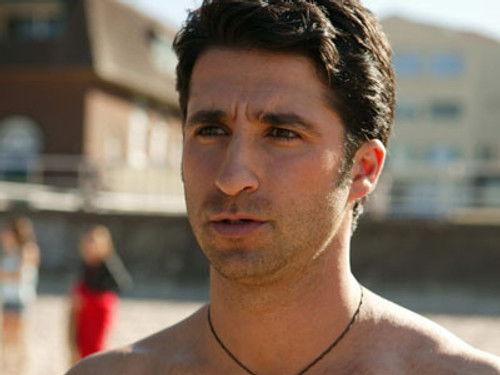 Packed to the Rafters Season 2 Episode 12 - Out of Left Field