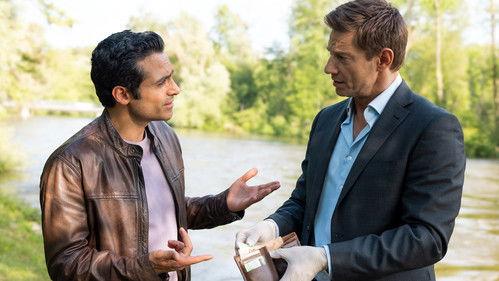 Die Rosenheim-Cops Season 24 Episode 11 - Wiebke's mountaineer