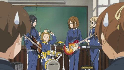 K-ON! Season 1 Episode 8 - Freshman Reception!