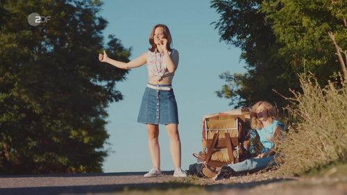 Honey Girls Season 1 Episode 1 - Vacation in Paradise