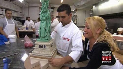 Cake Boss Season 1 Episode 13 - Fireworks, Falling Fondant and Fathers