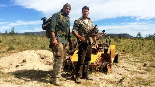 Dual Survival Season 9 Episode 1 - Battle of Brazil