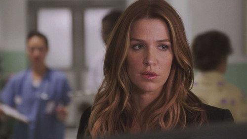 Unforgettable Season 2 Episode 9 - Flesh and Blood