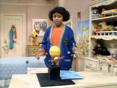 The Cosby Show Season 1 Episode 18 - Vanessa's New Class
