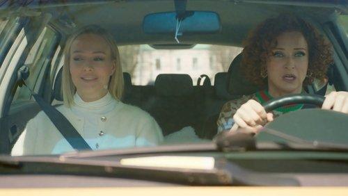 Первокурсницы Season 2 Episode 5 - Episode 5